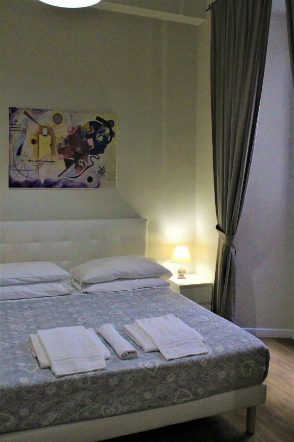 The Castle Inside Rome Hotel Exterior photo